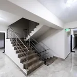1023 شقة