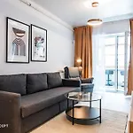 1023 Apartman Bukarest