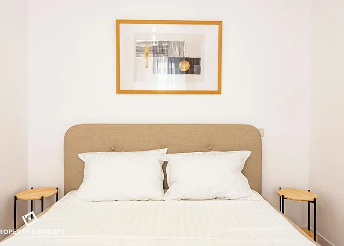 1023 Apartment